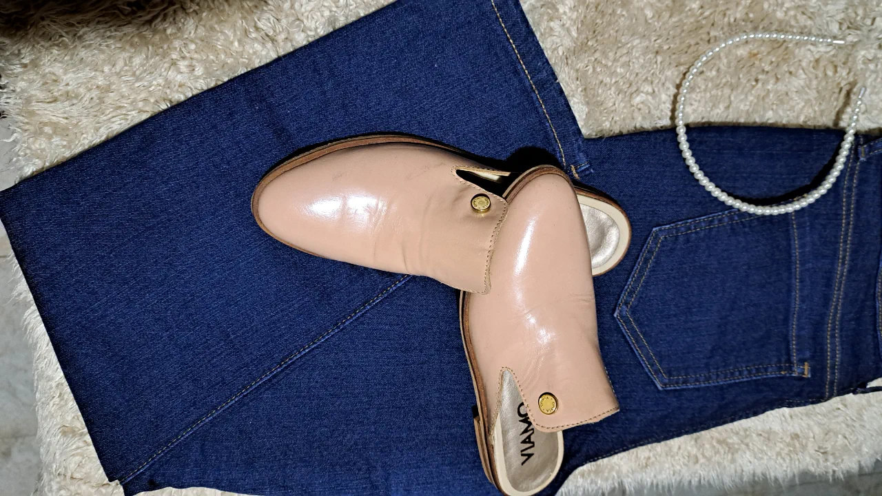 Zuecos Viamo · Talle AR 35