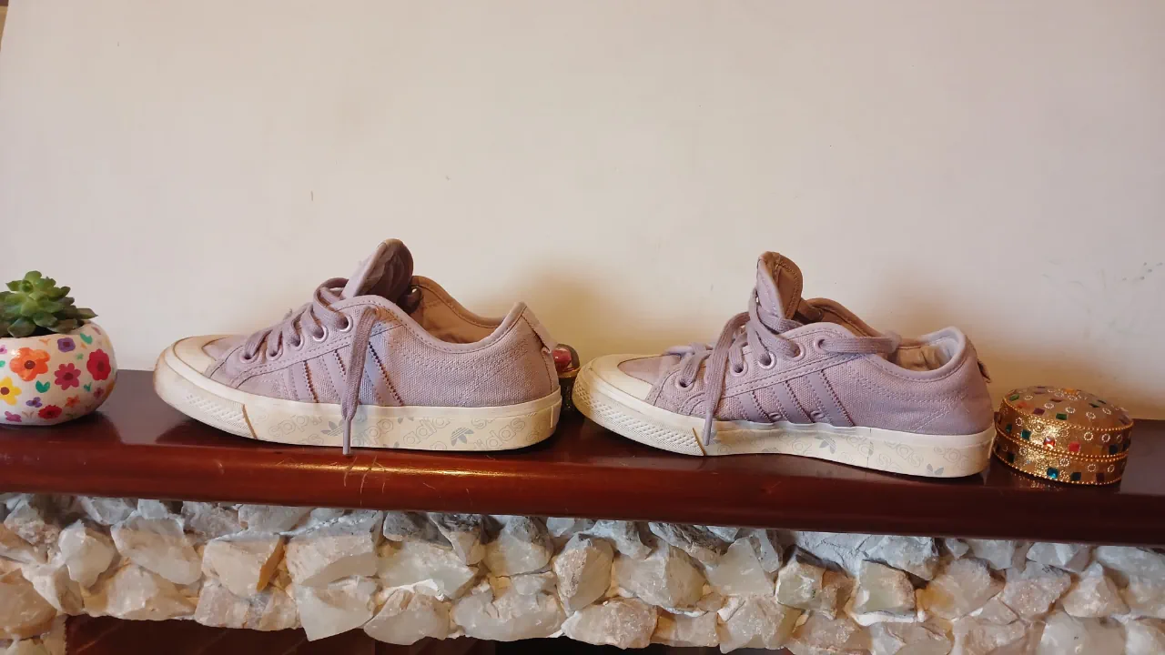 adidas · Talle US 7.5