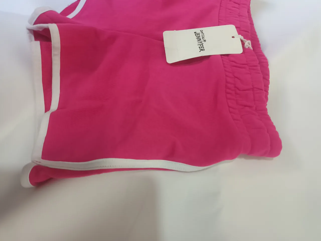 Short Don't Call Me Jennyfer - imagen 5
