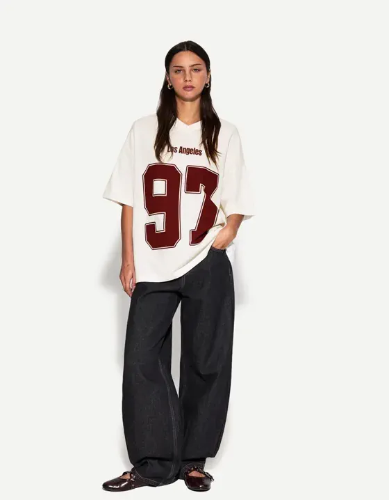 Remera Bershka · Talle S