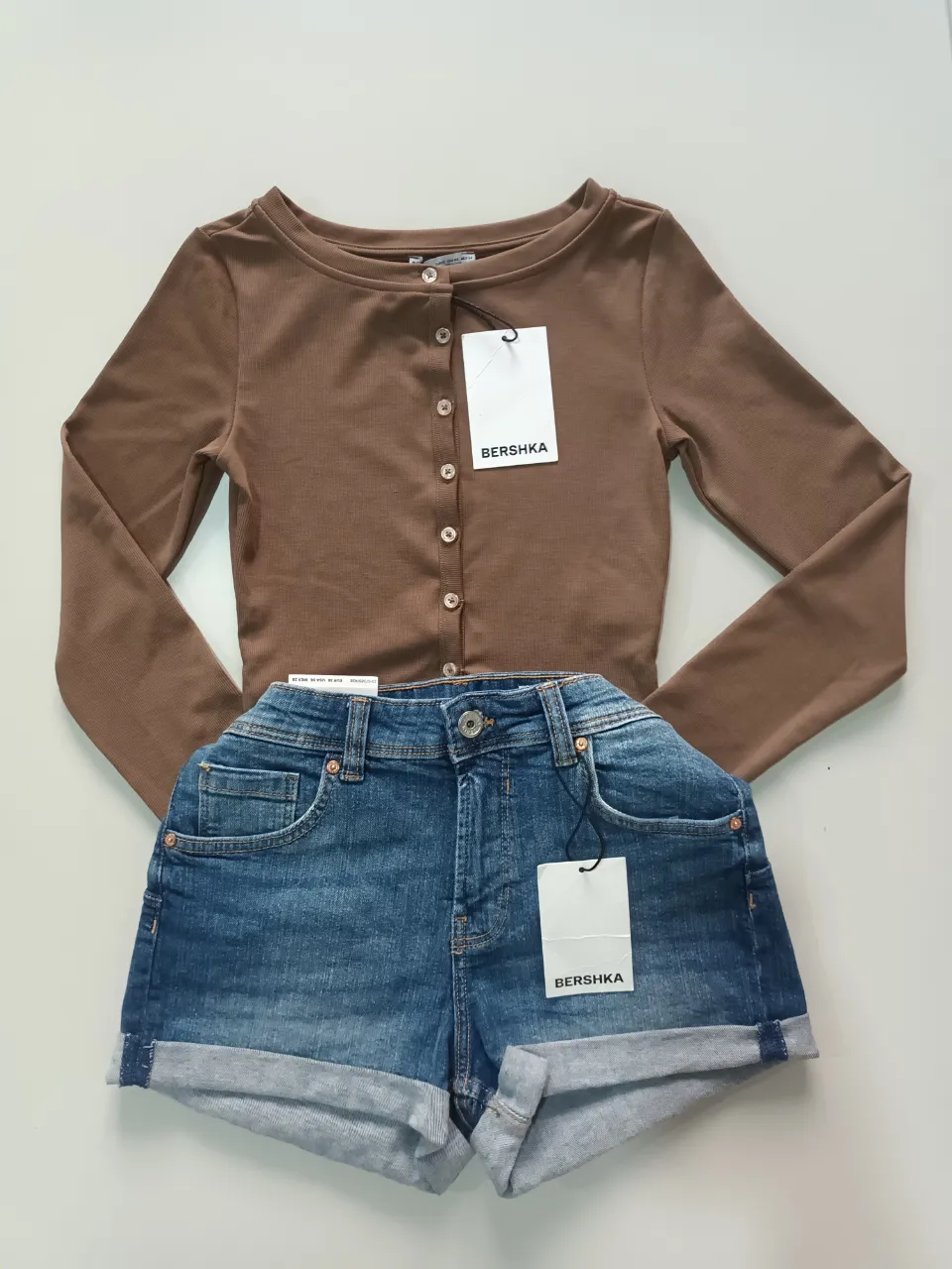 Short Bershka · Talle M