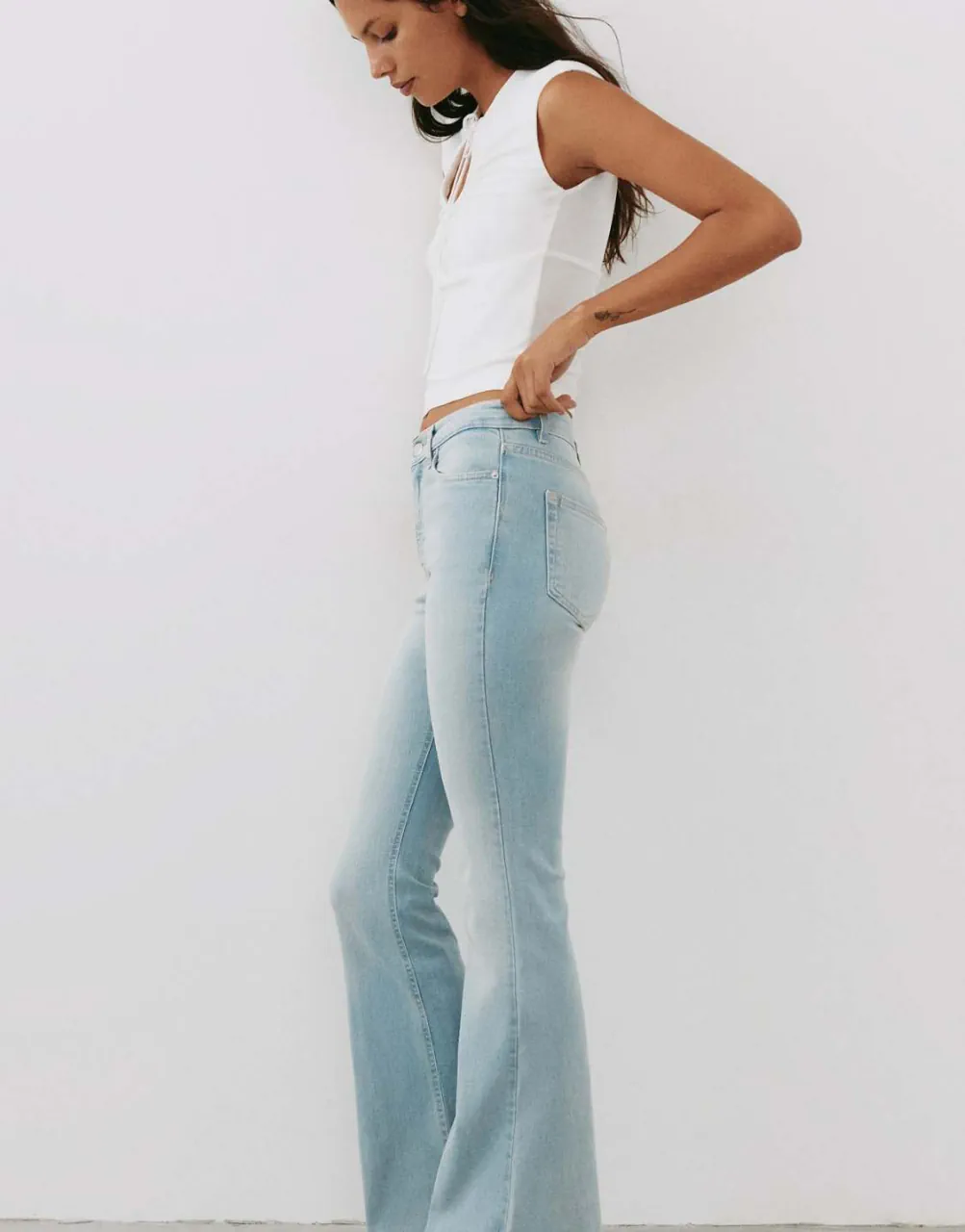 Pantalón Bershka · Talle EU 42
