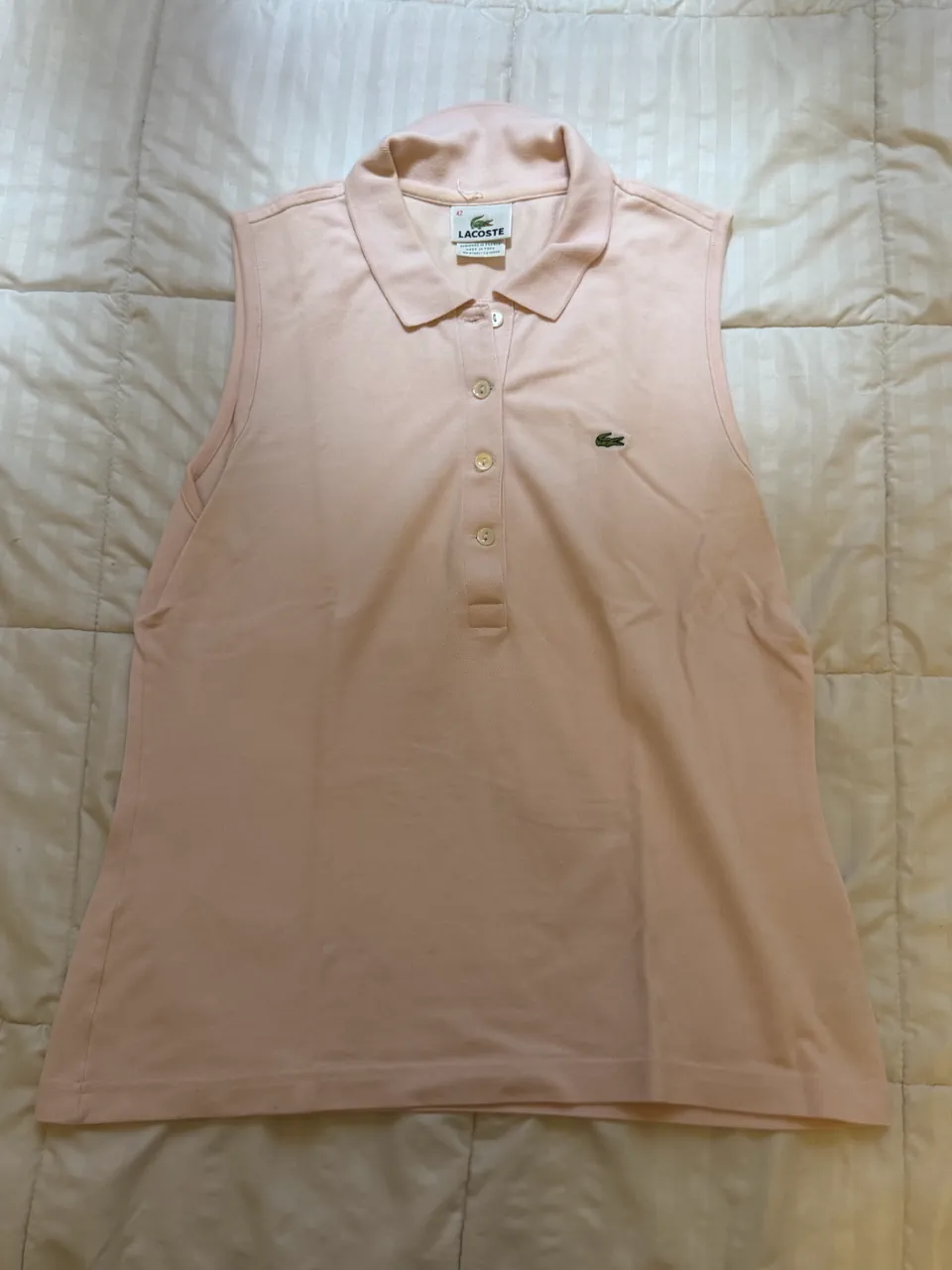 Lacoste · Talle M