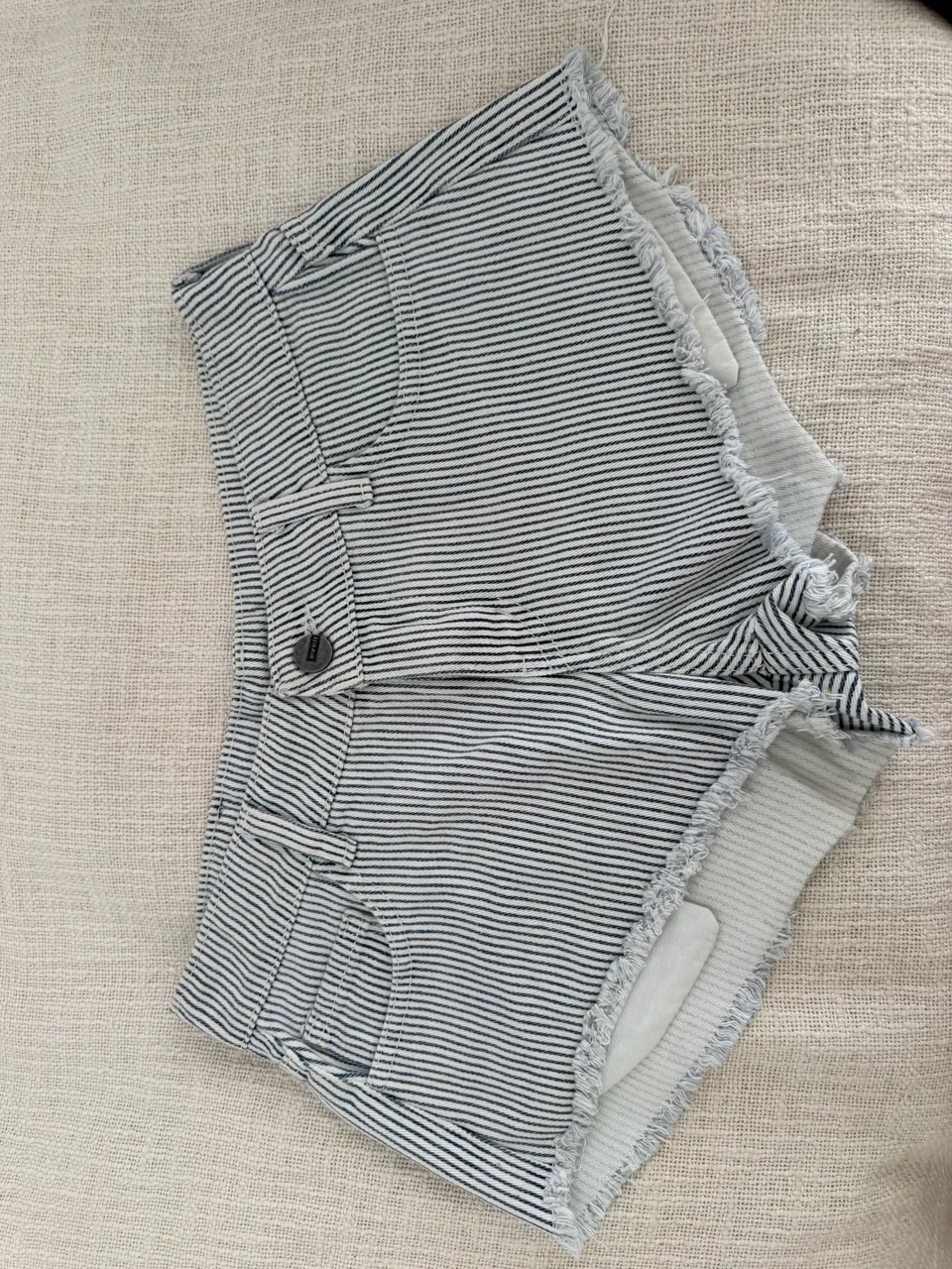 Short FYER - imagen 1