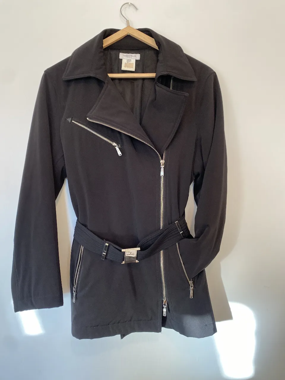 Campera Vertigo paris · Talle L