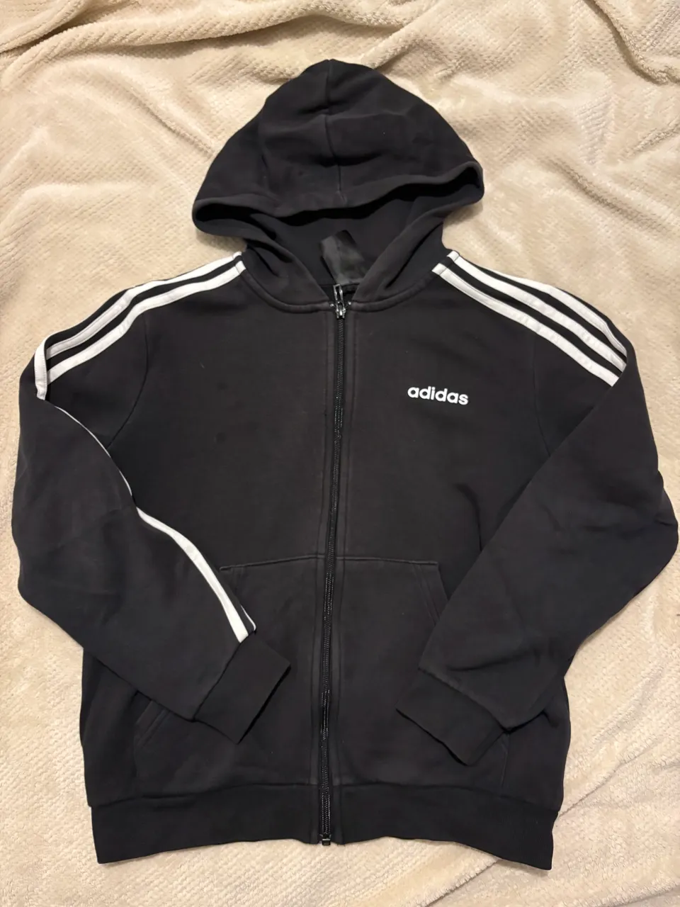 Buzo adidas - imagen 1