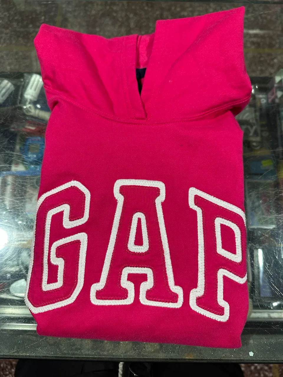 Buzo GAP - imagen 1