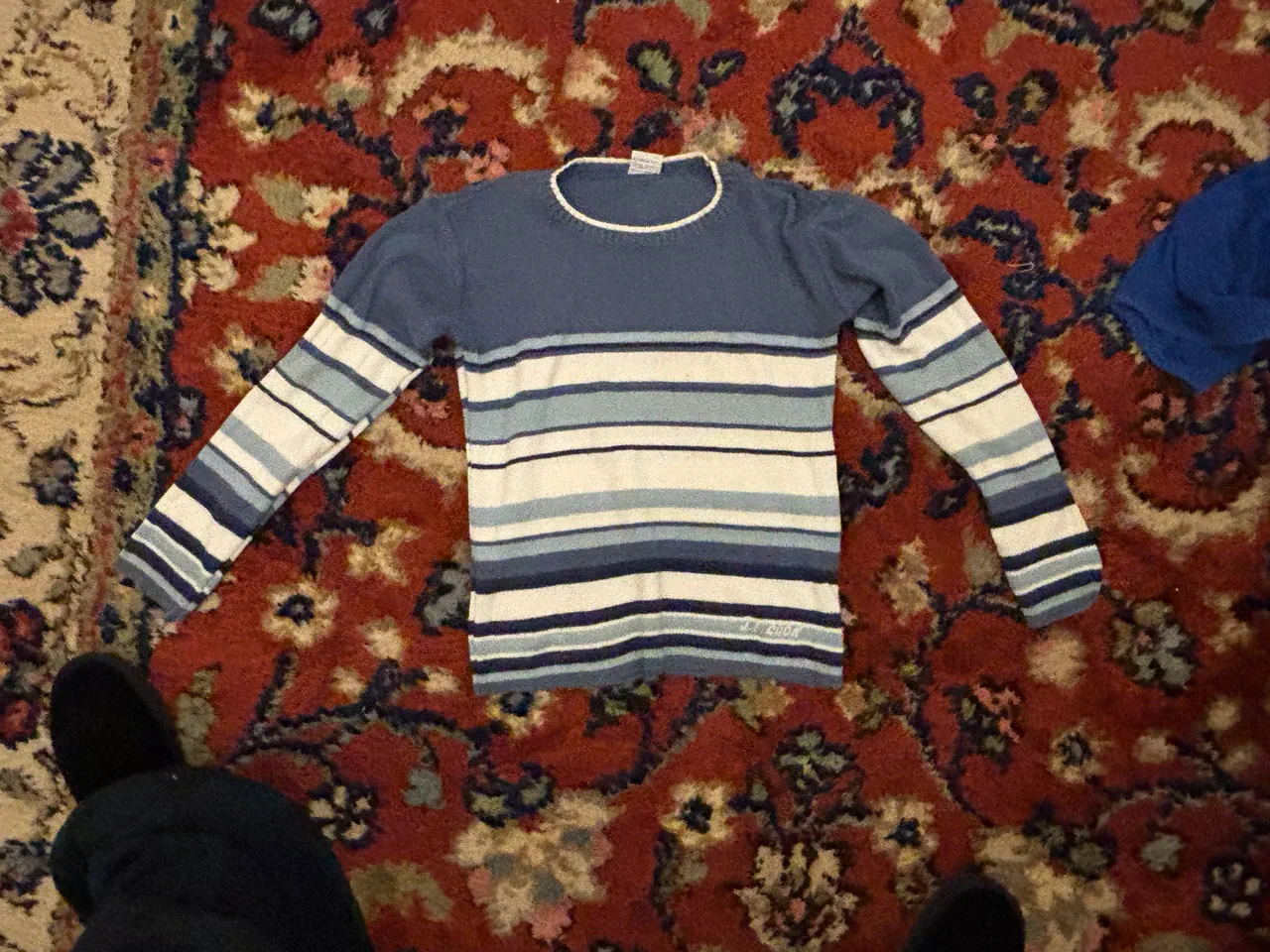 Sweater de cuello redondo JOHN L. COOK - imagen 1
