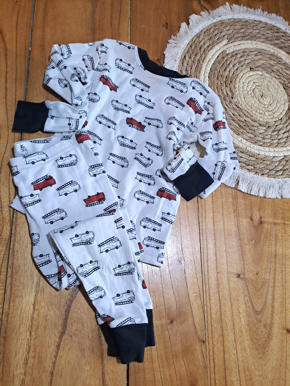 Pijama de dos piezas Carters - imagen 1
