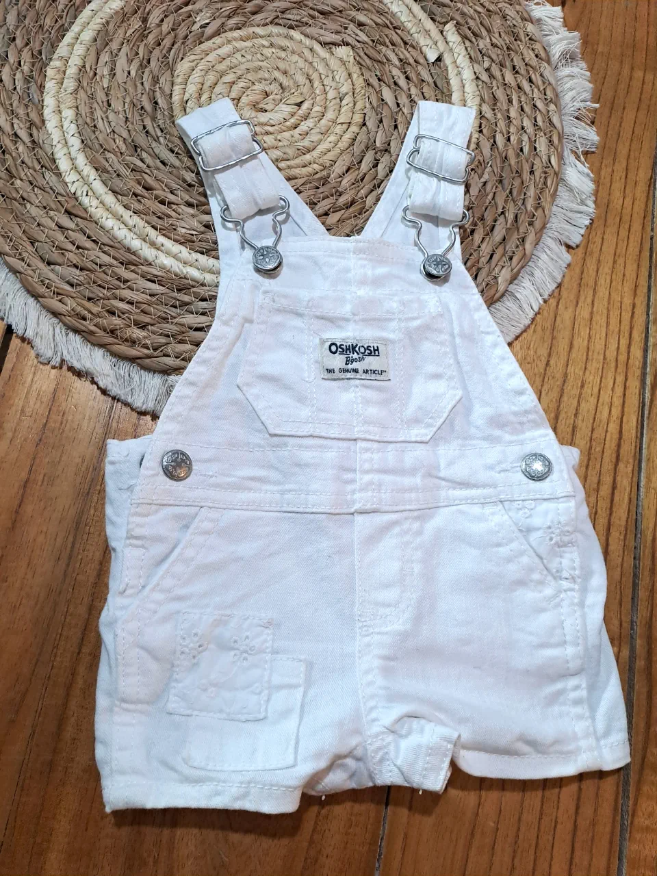 Oshkosh · Talle 3-6 meses / 62 cm