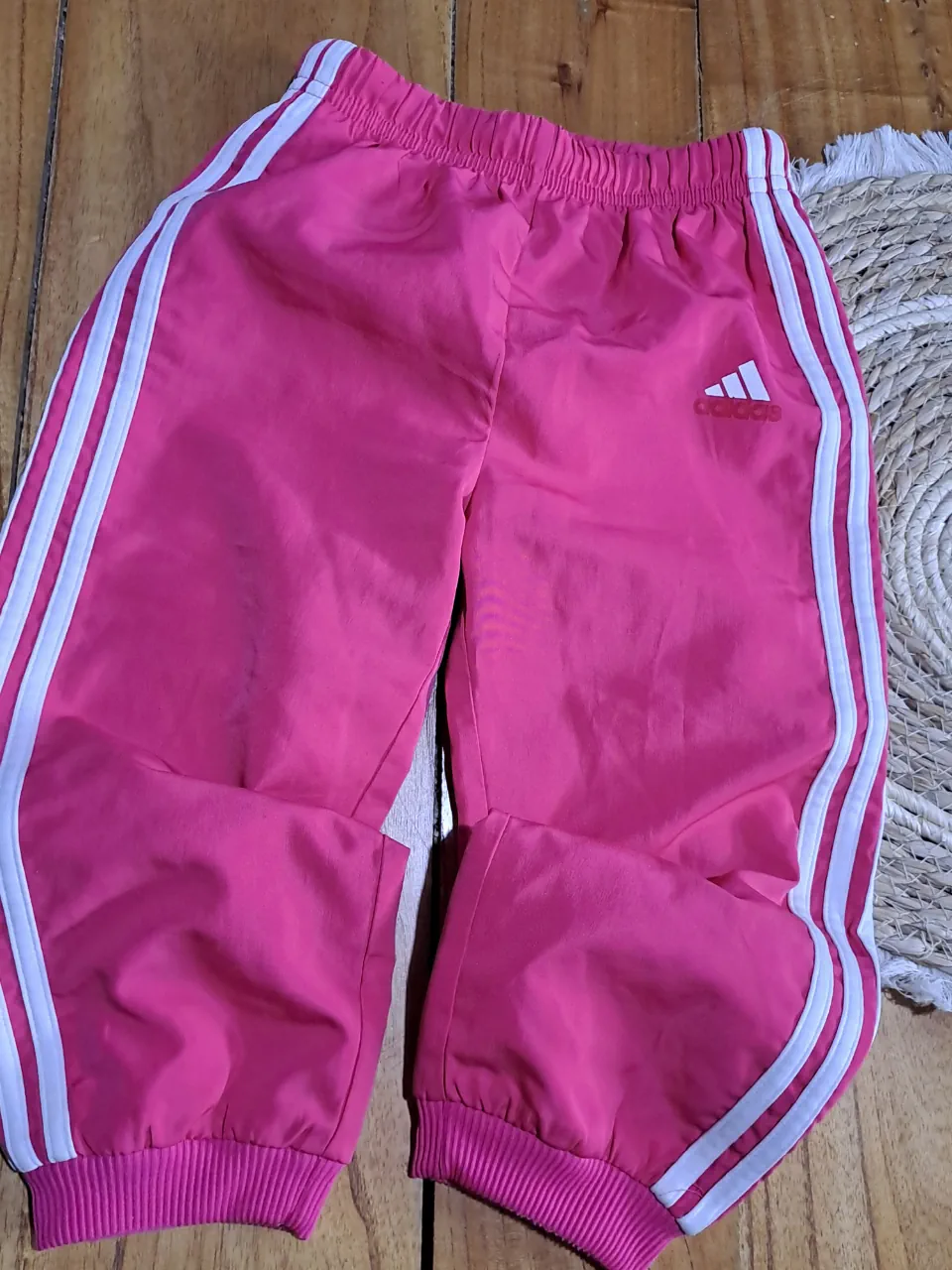 Pantalón adidas - imagen 1