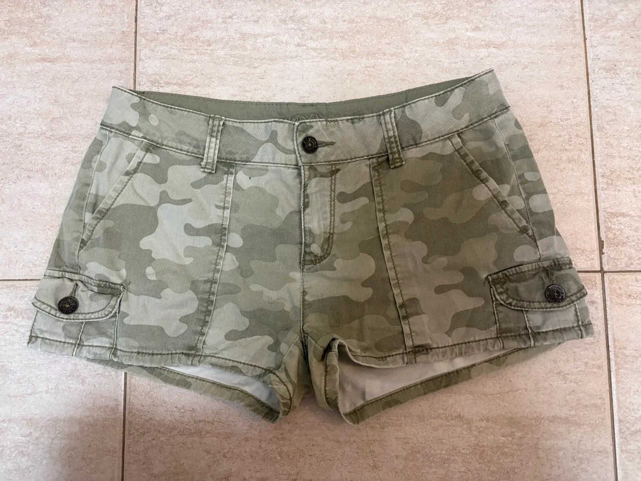Short Arizona · Talle MEX/ARG 40