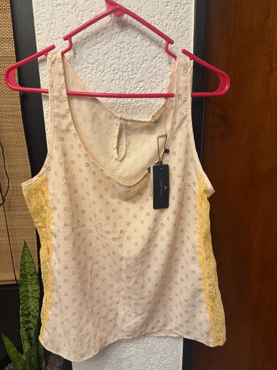 Musculosa Kosiuko - imagen 1
