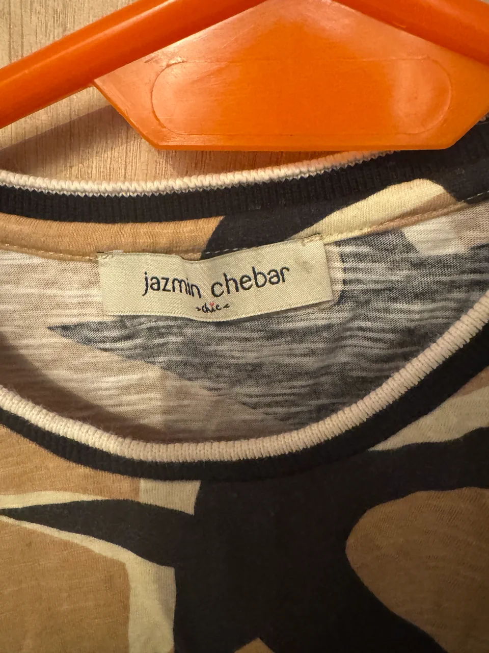 Remera Jazmín Chebar - imagen 2
