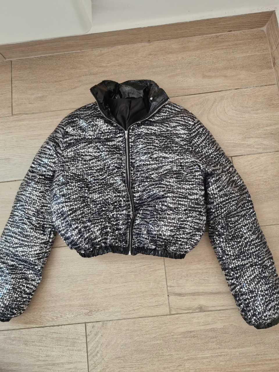Campera Shein · Talle S