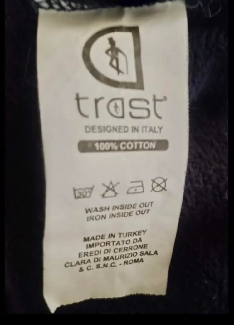 Buzo Trust - imagen 4