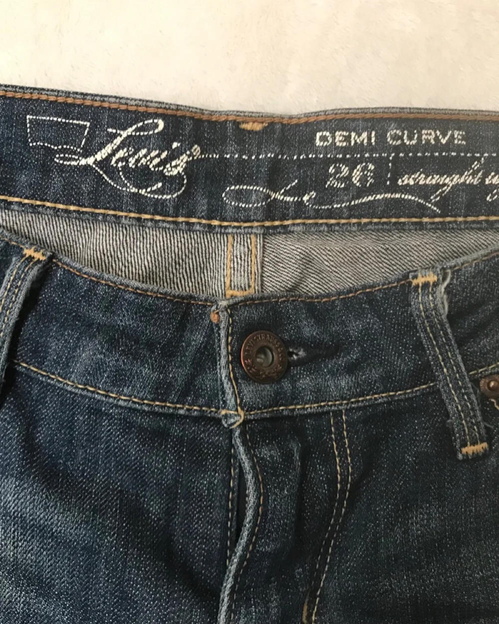 Jean Levi's - imagen 4