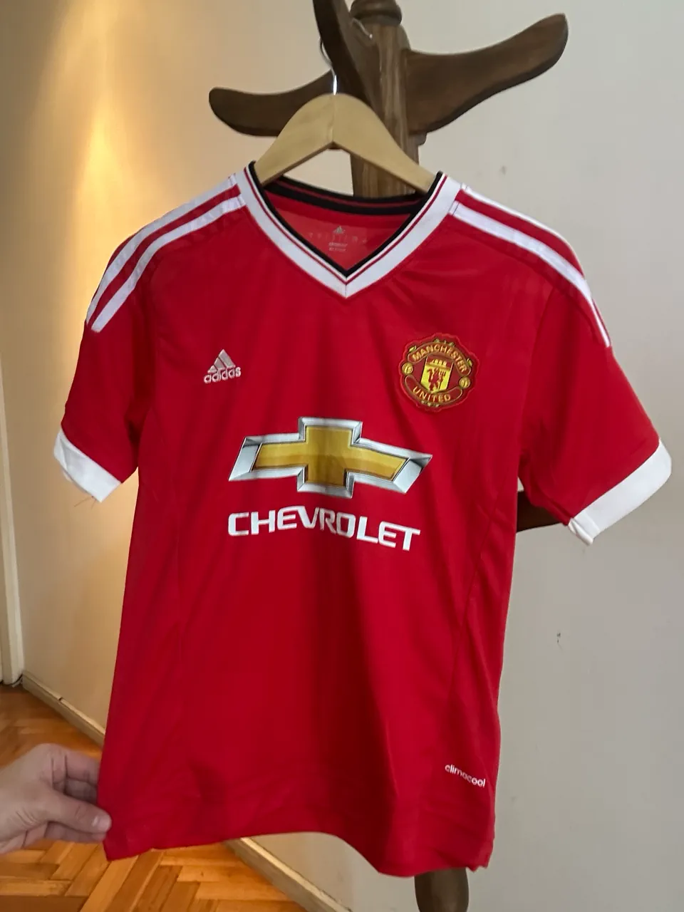 adidas · Talle M