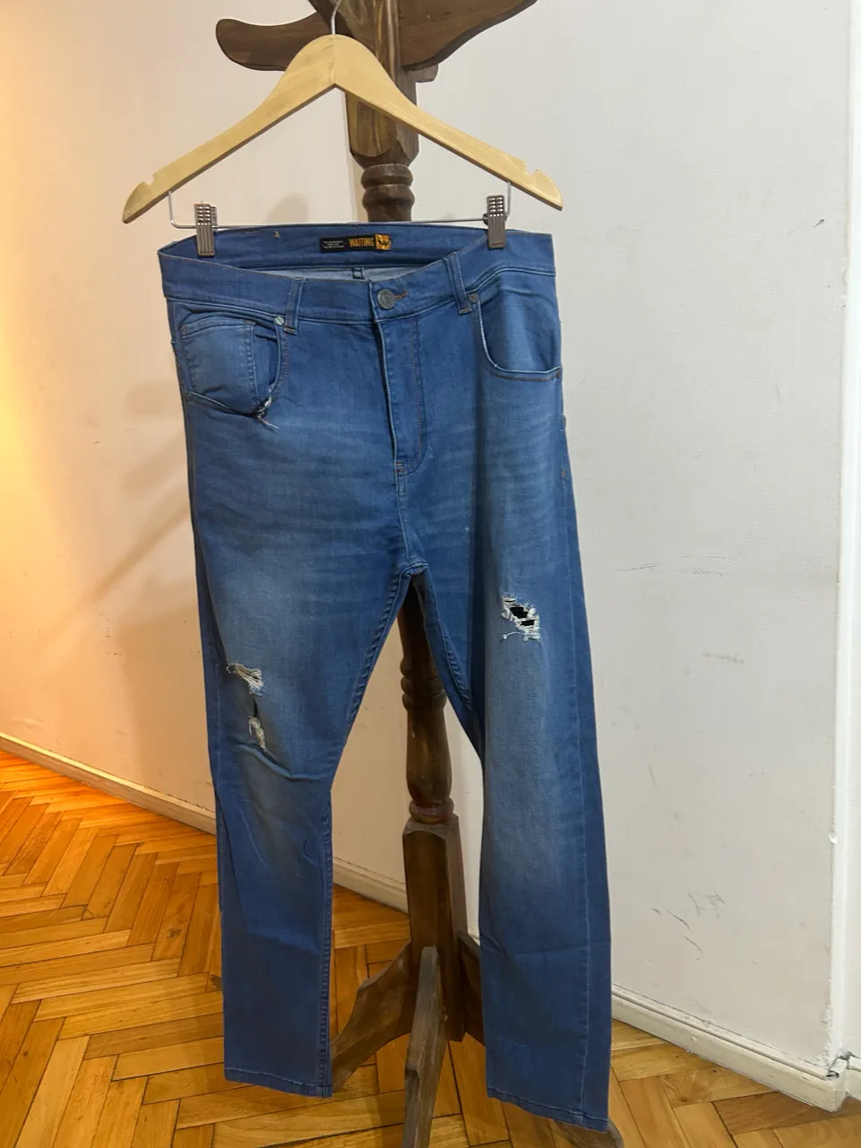 Jean Waiting - imagen 1