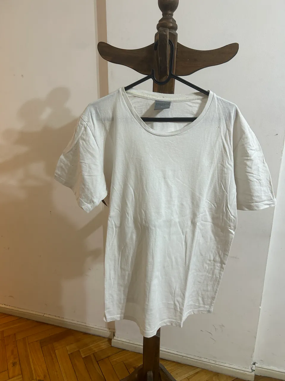 Remera Edmond - imagen 1