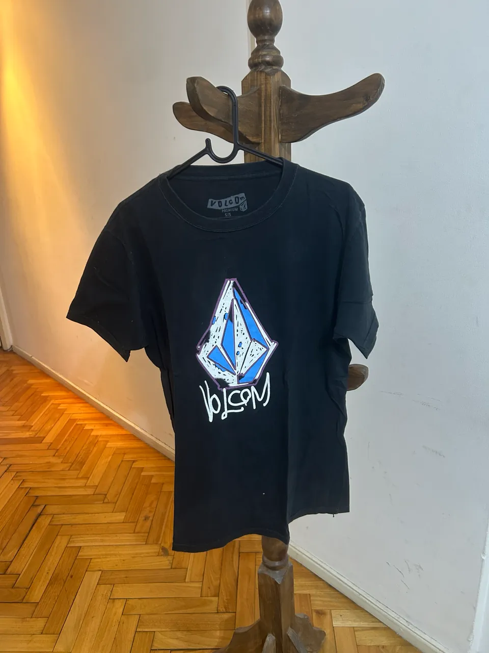 Remera Volcom · Talle S