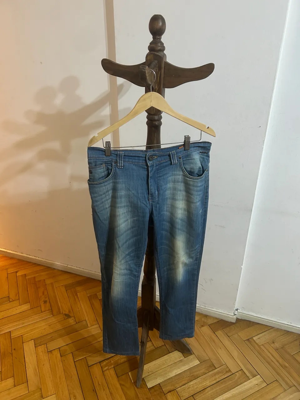 Jean Taverniti - imagen 1