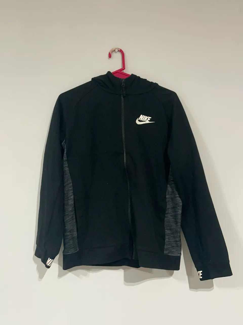 Campera Nike · Talle Talla única