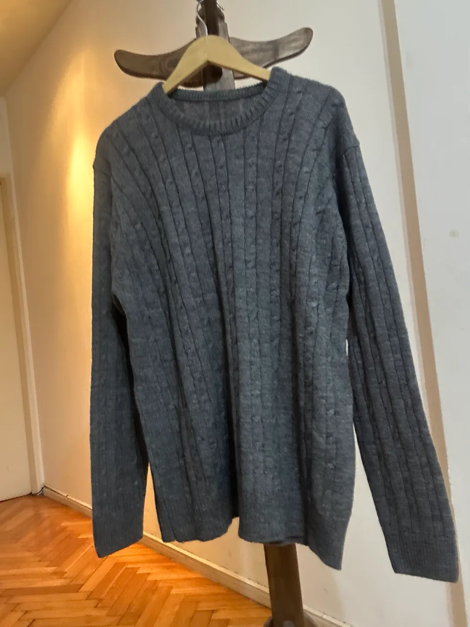 Sweater Leutthe - imagen 1