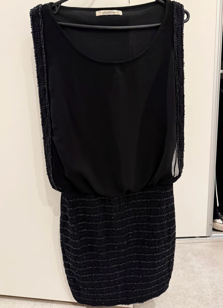 Vestido Pull&bear · Talle M