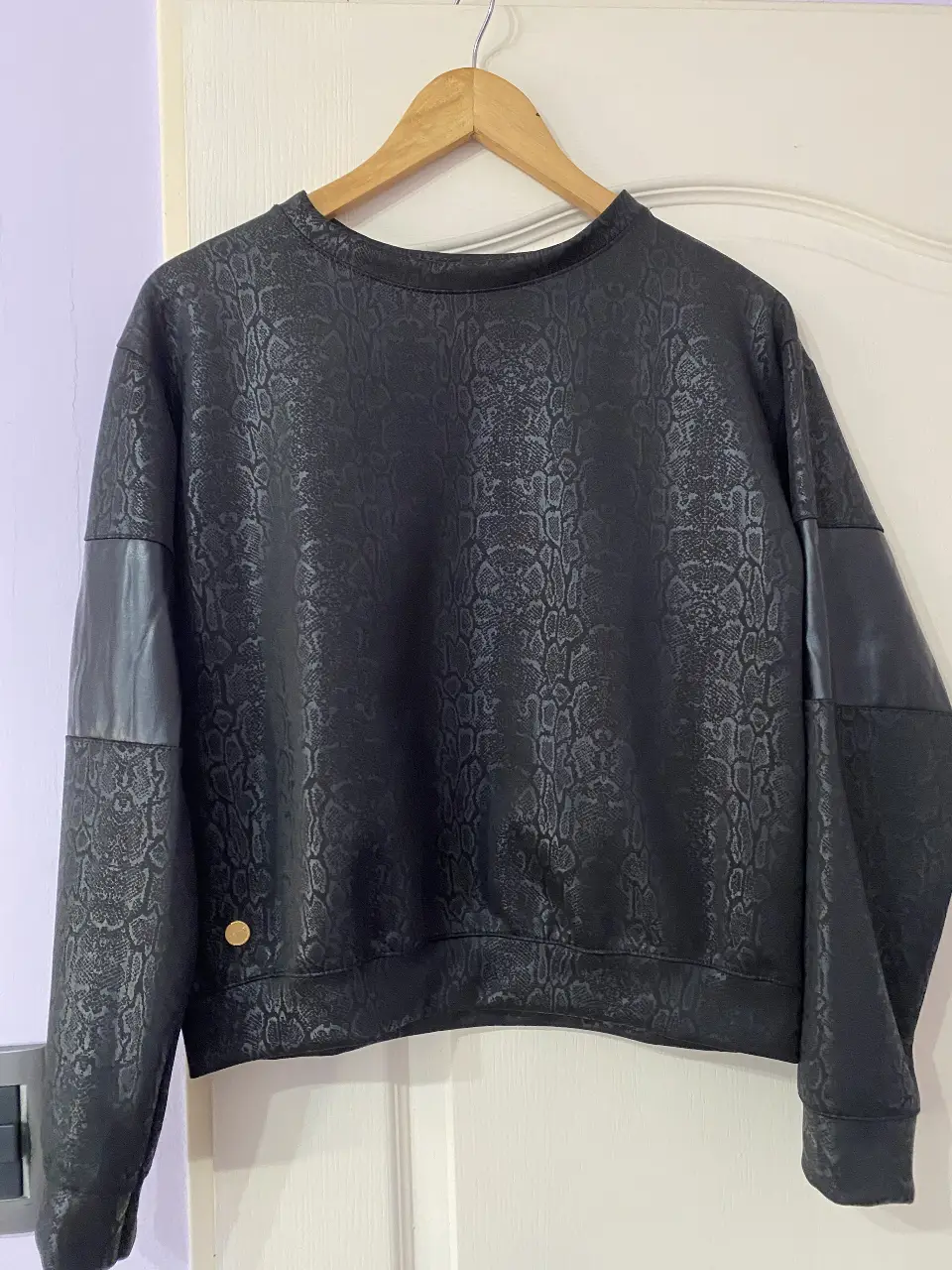 CAVIAR · Talle M