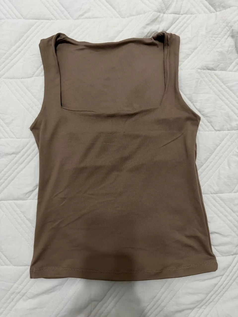 Musculosa A ≠ - imagen 1