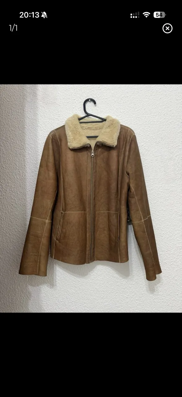 Campera A ≠ - imagen 1