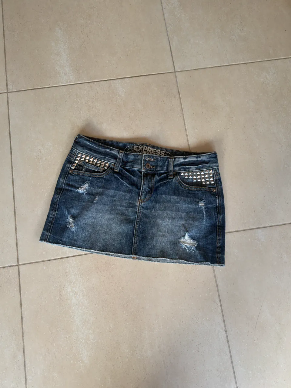 Express · Talle M