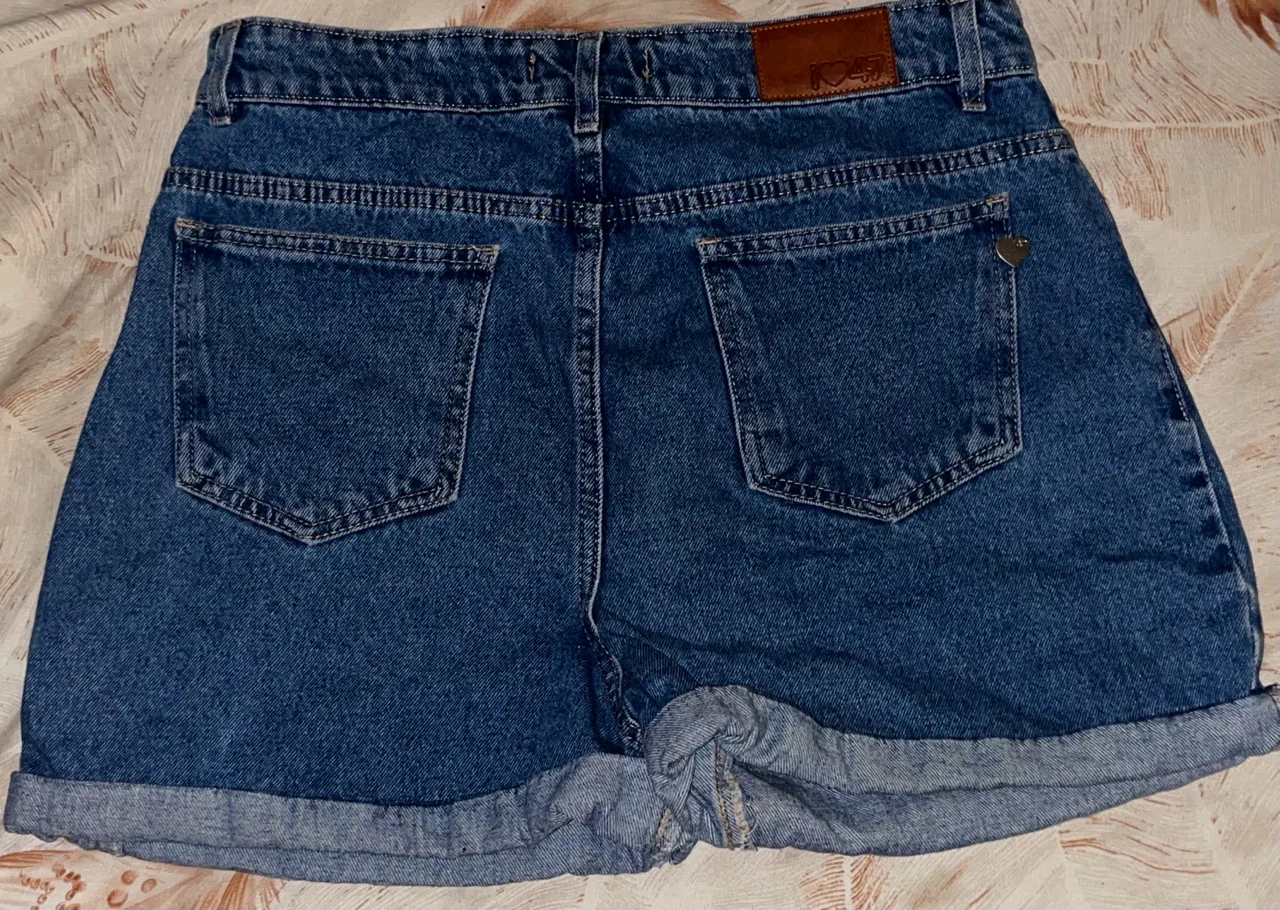 Short 47 Street - imagen 3