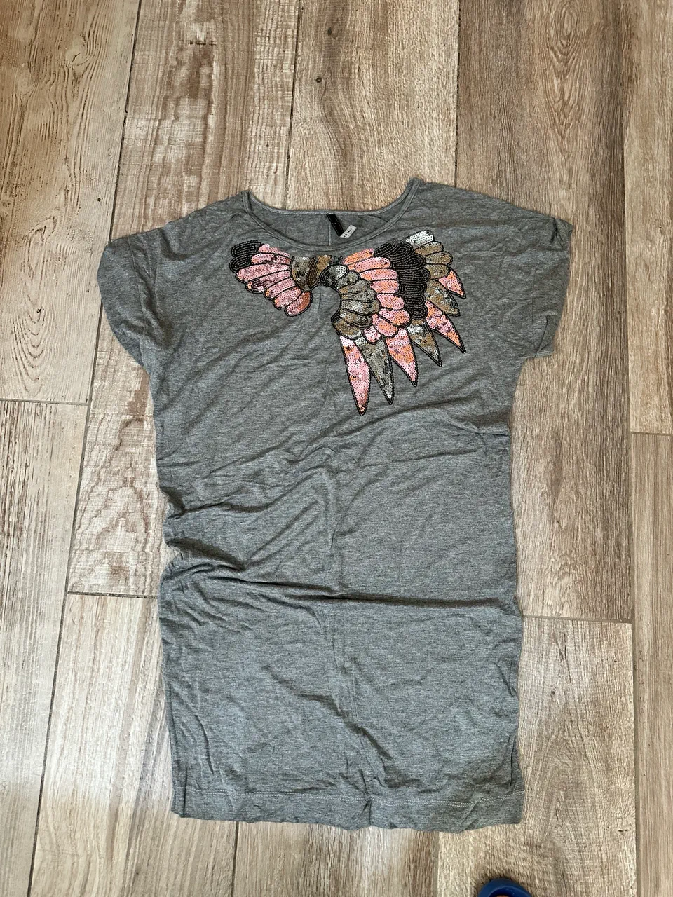 Remera MATERIA · Talle L