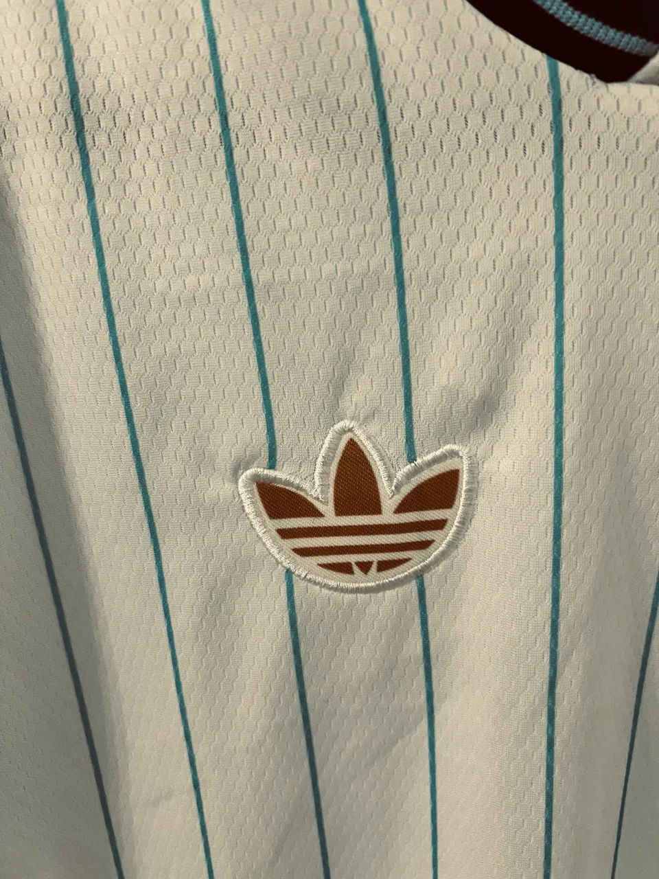 Camiseta adidas - imagen 4