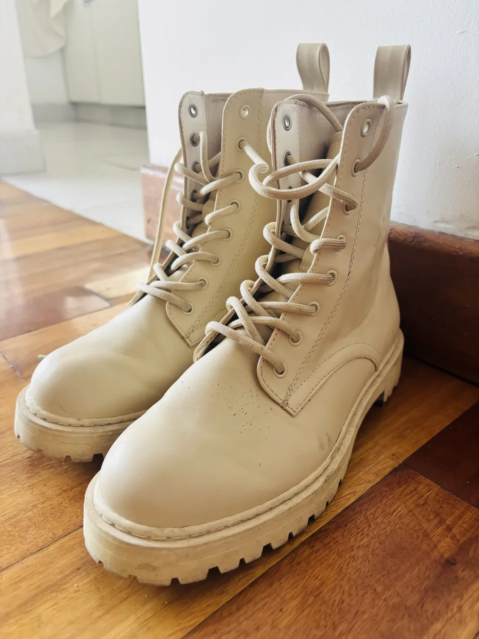 Hym · Talle AR 39