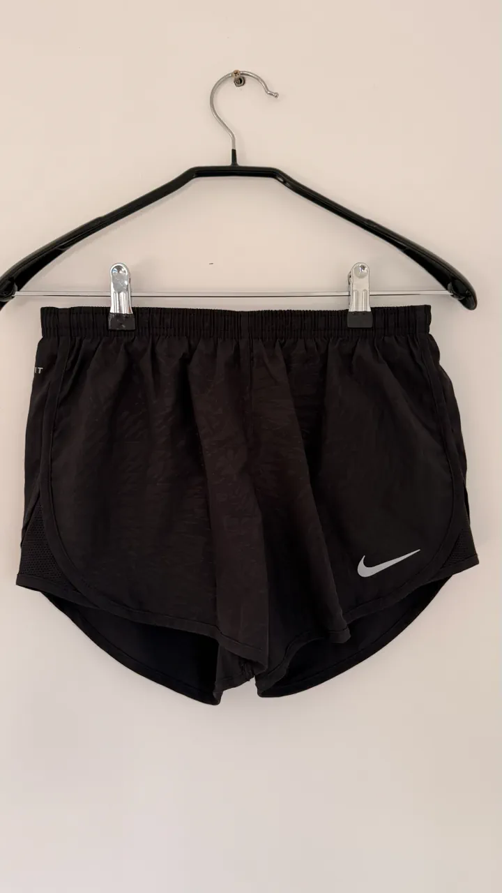 Short Nike - imagen 1