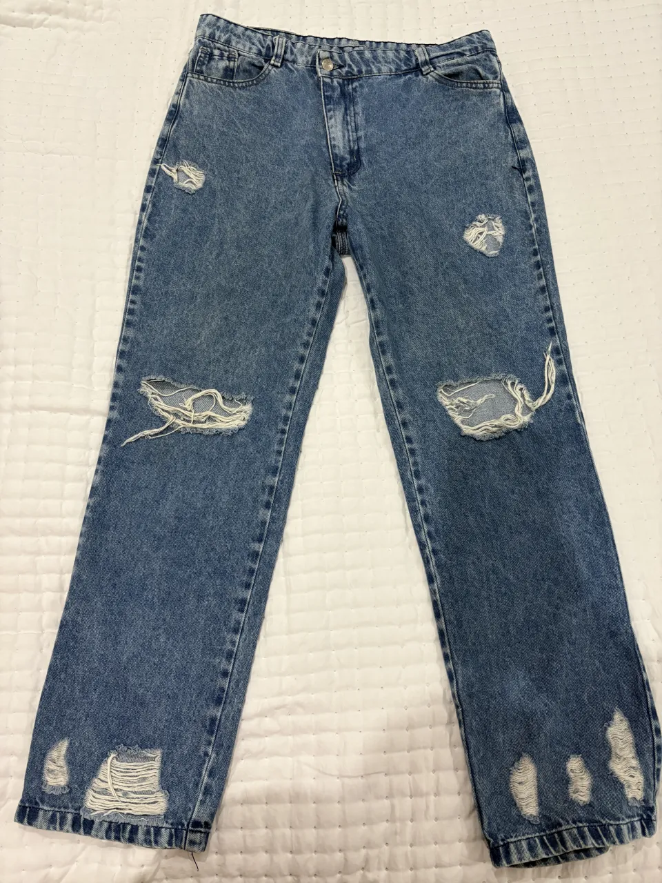 Jean Kasubi - imagen 1