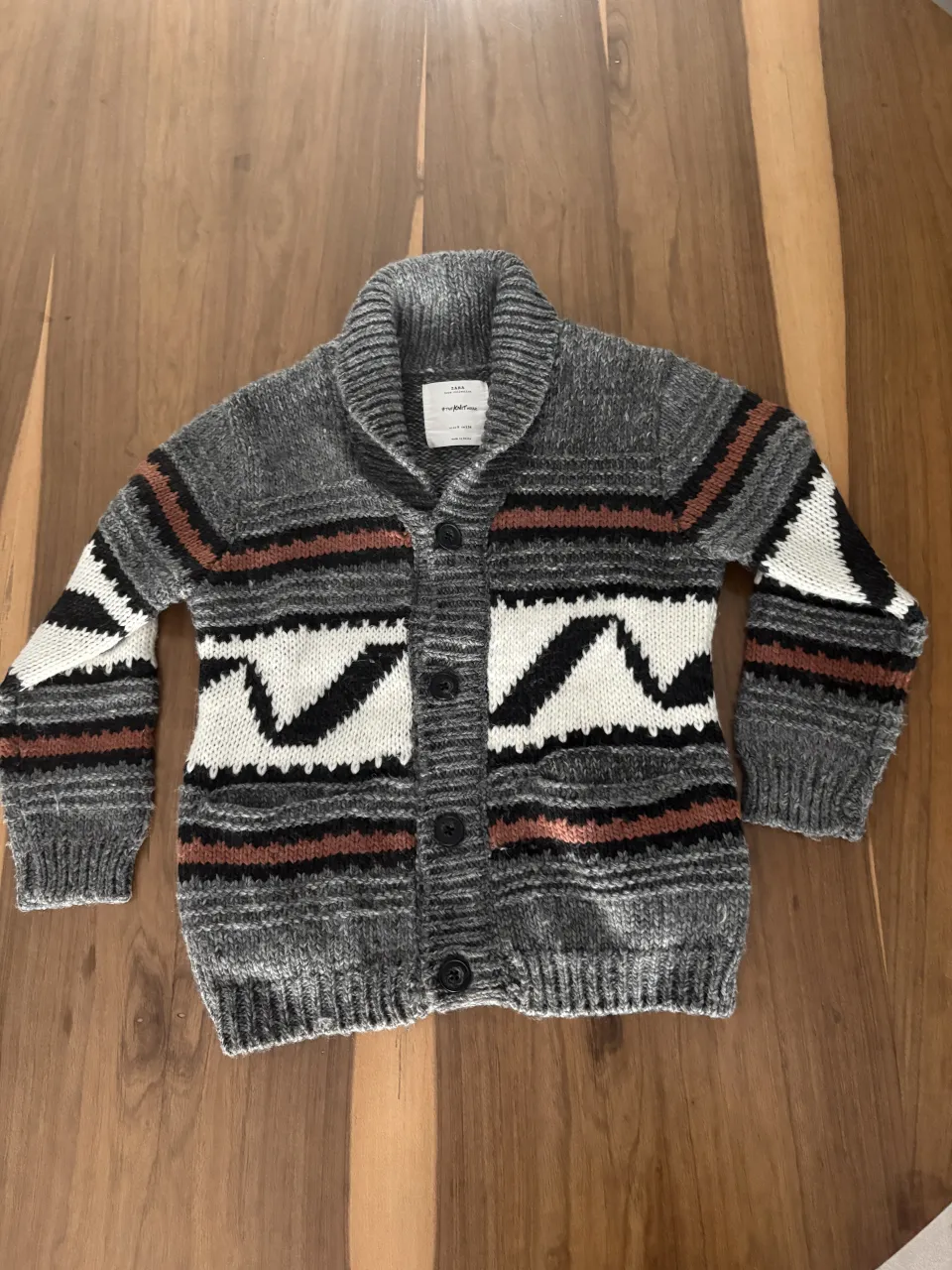 Sweater de cuello redondo Zara Kids · Talle 9 años / 134 cm