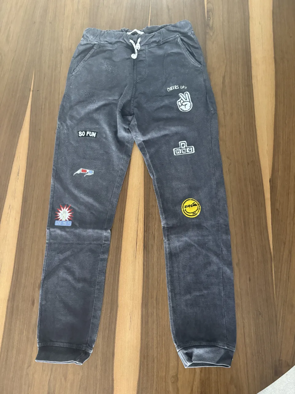 Pantalón Mango · Talle 14 años / 164 cm