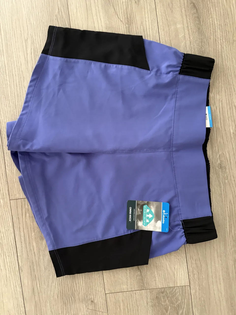 Short Columbia · Talle M