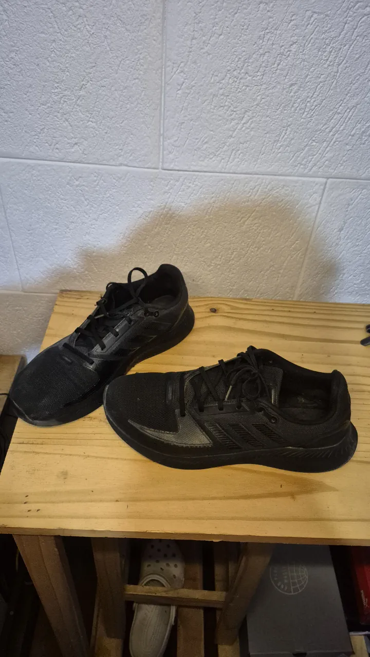 Zapatillas adidas - imagen 1