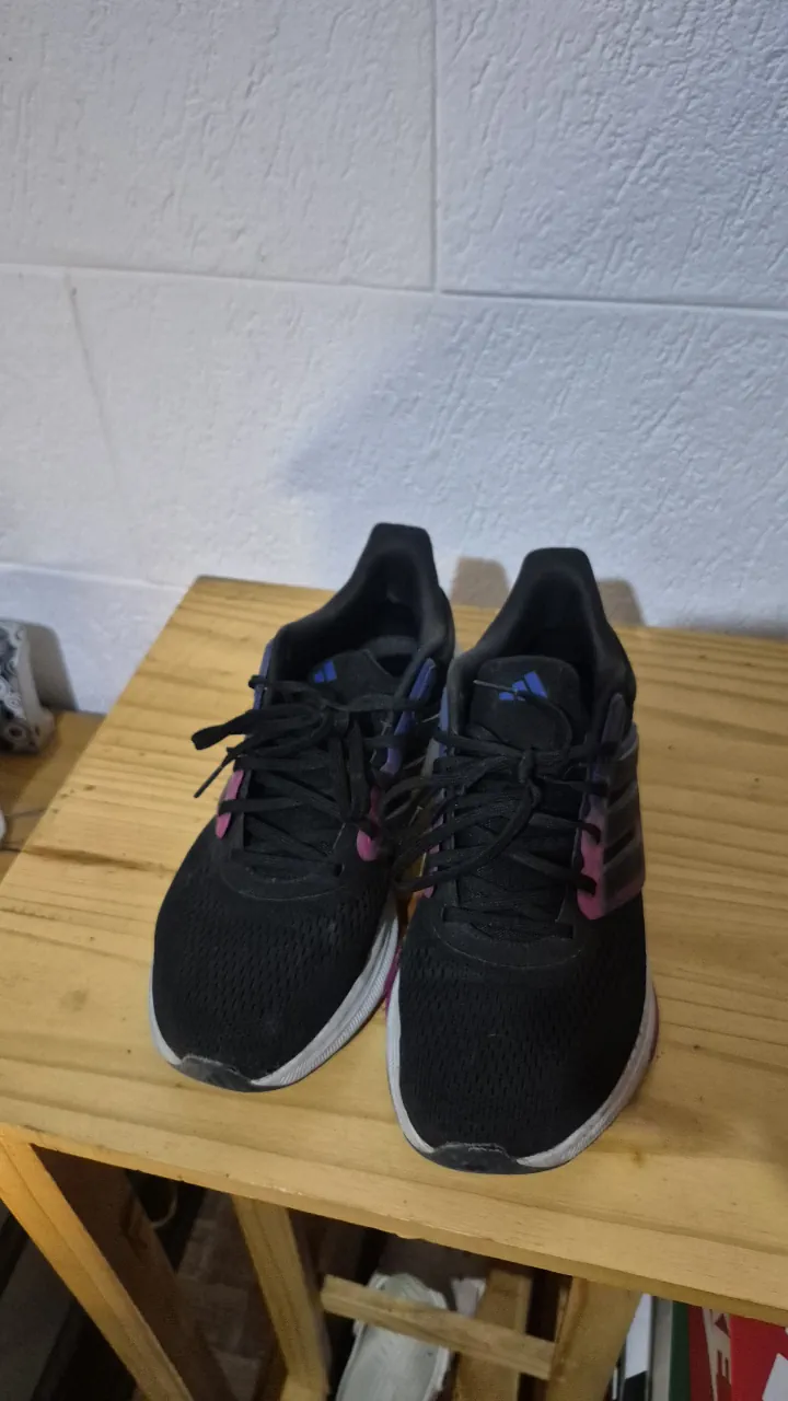 adidas · Talle US 10.5