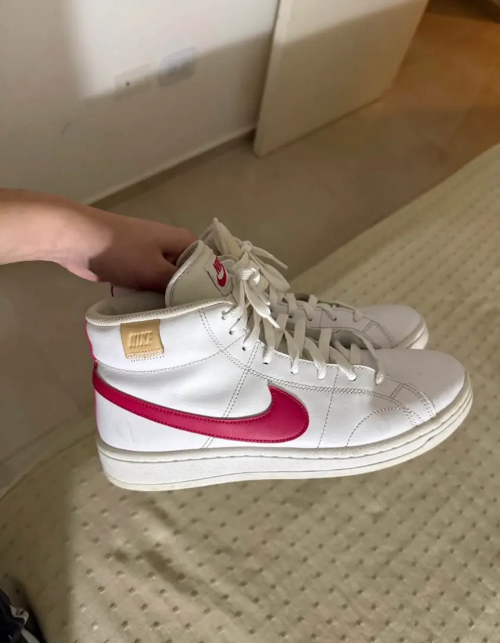 Nike · Talle US 9.5
