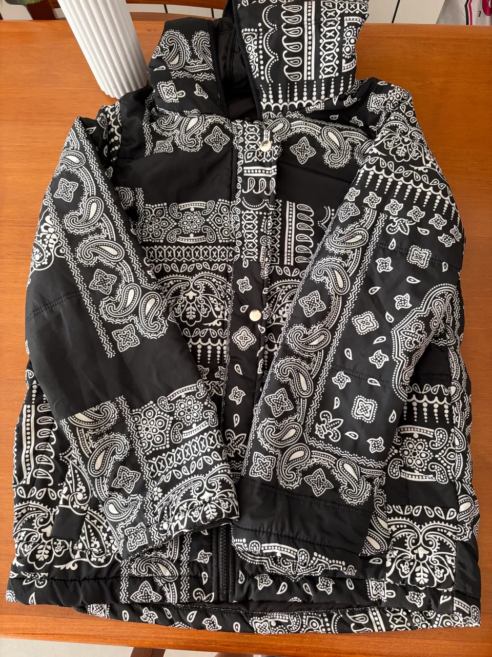 Campera A ≠ - imagen 1