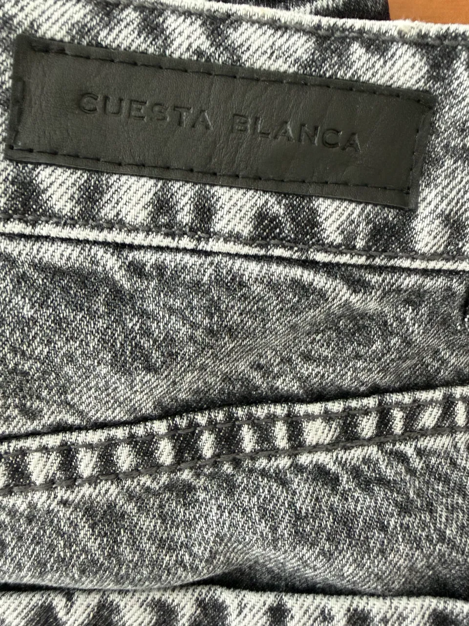 Jean Cuesta Blanca - imagen 1
