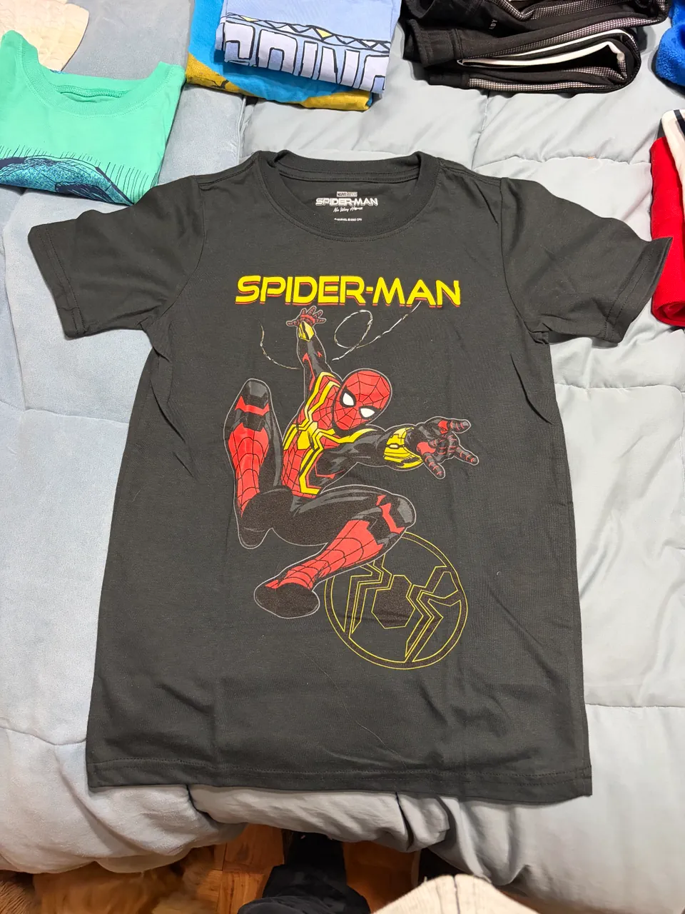 Remera Marvel · Talle 10 años / 140 cm