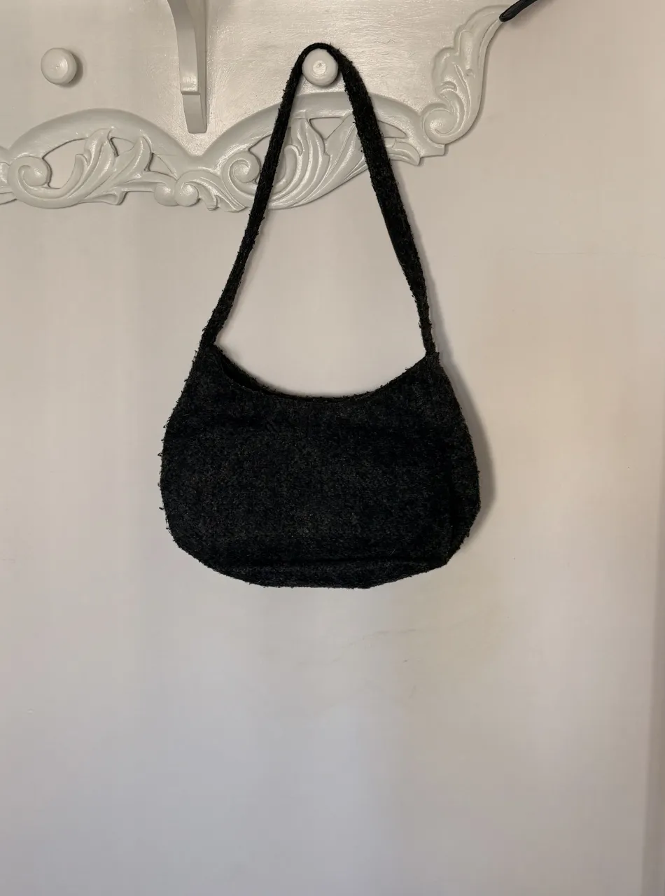 Cartera A ≠ - imagen 1