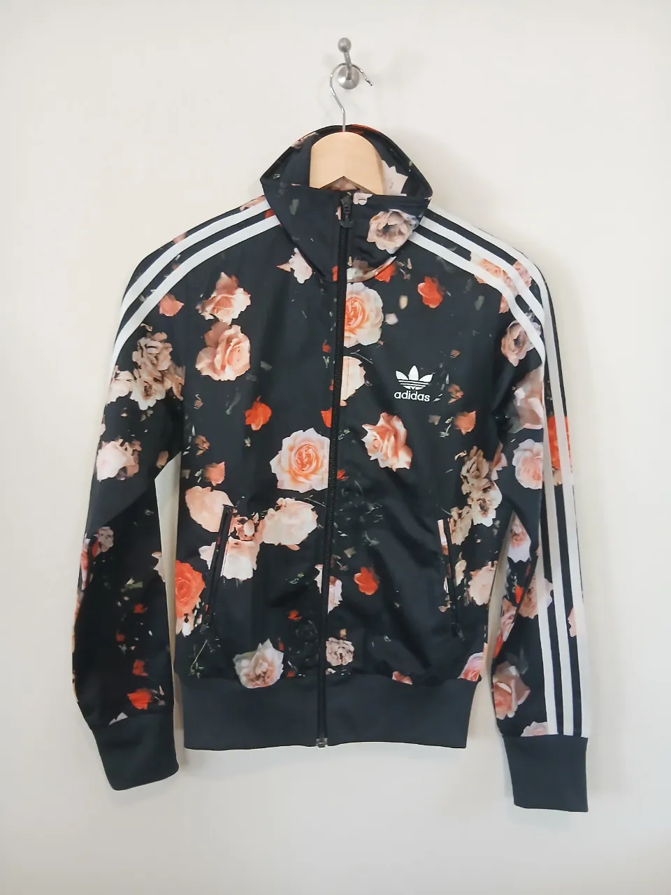 Buzo adidas - imagen 1